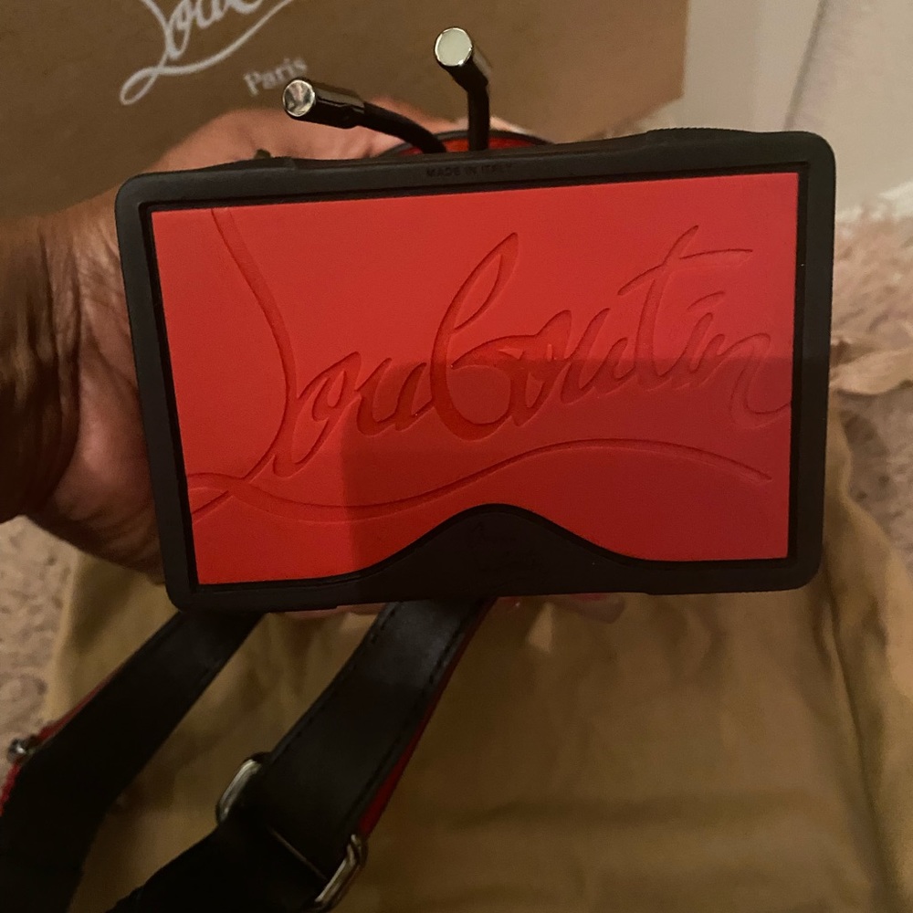 ‼️NEW💕Christian Louboutin ExploraFunk bag💕 - Picture 5 of 13